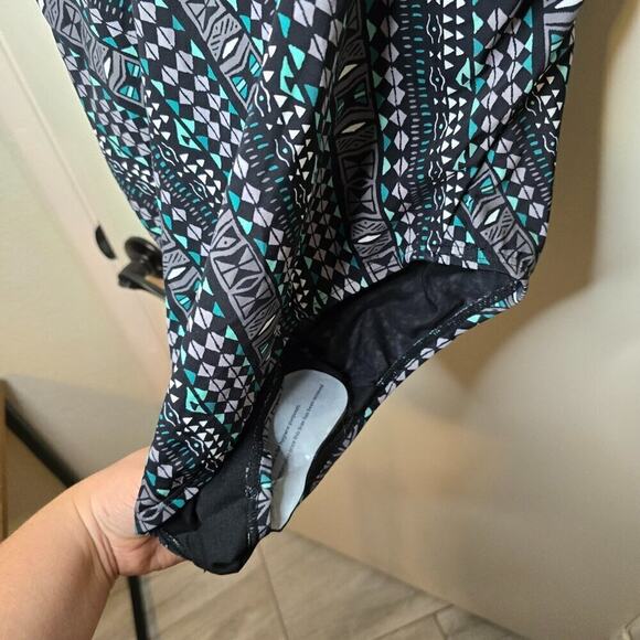 NWT Swimsuits For All Cutout Tribal Rainforest One Piece Swimsuit Size 18 - Picture 5 of 7